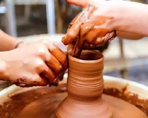 Live Pot Maker Stall
