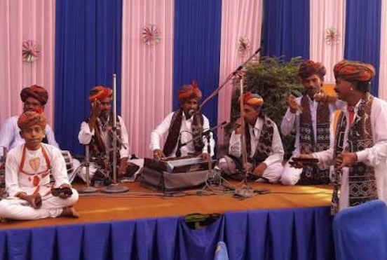 Harmonium & Dholak player for Weddings & Functions